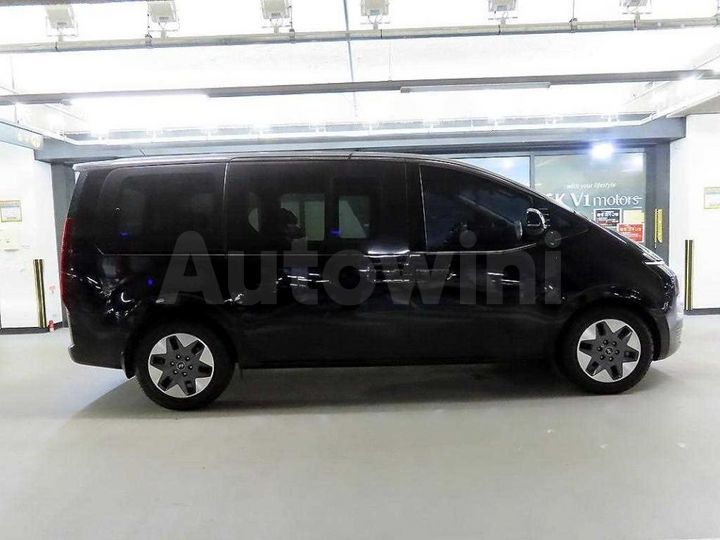 Hyundai Staria 2022 — 3