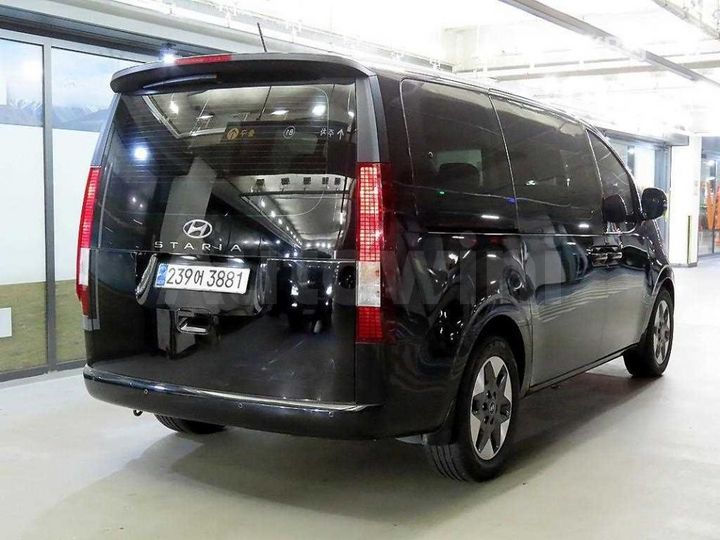 Hyundai Staria 2022 — 4