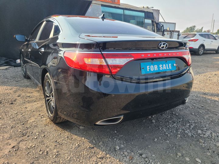 Hyundai Grandeur 2015 — 3