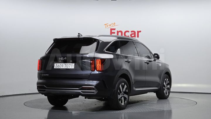 Kia Sorento 2023 — 2