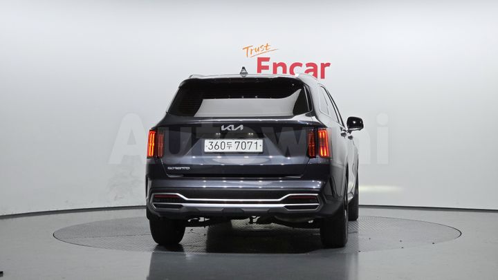 Kia Sorento 2023 — 4