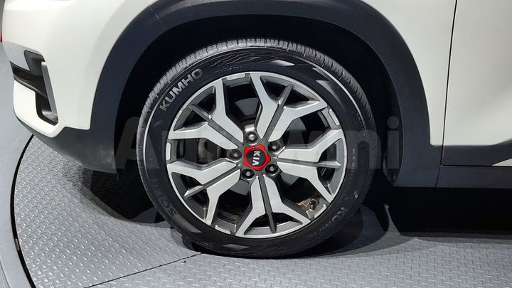 Kia Seltos 2020 — 5