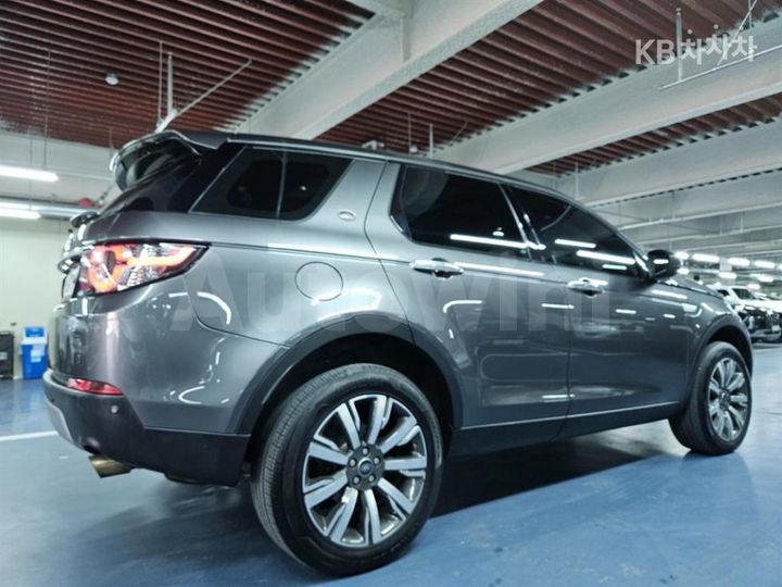 Land Rover Discovery Sport 2018 — 4