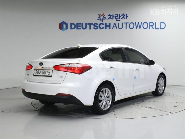 Kia K3 2013 — 2