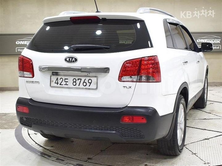 Kia Sorento 2012 — 3