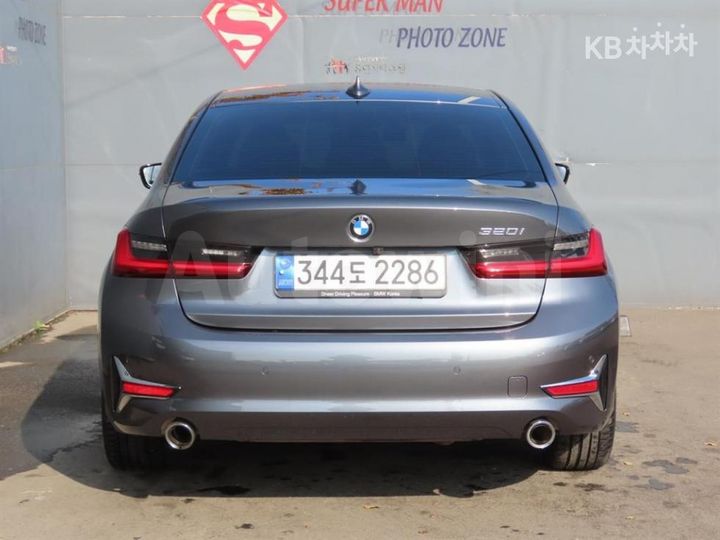 BMW 3 Series 2021 — 4