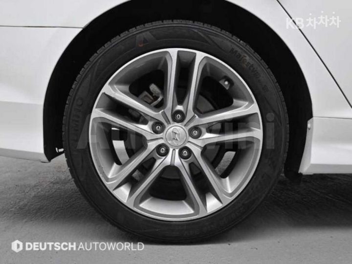 Hyundai Sonata 2018 — 5