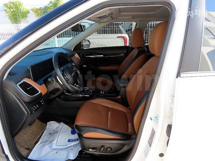 Kia Seltos 2023 — 5