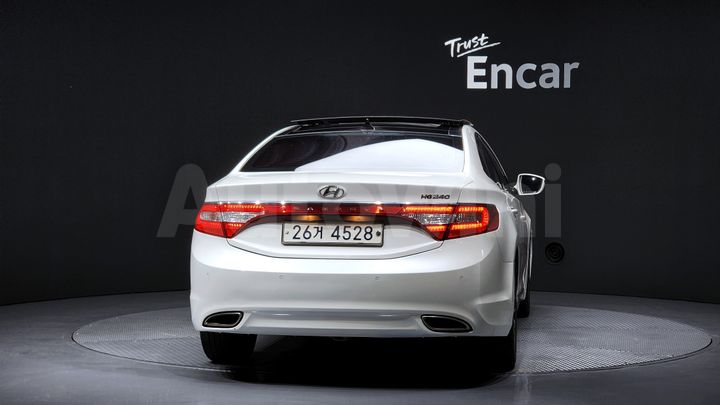 Hyundai Grandeur 2013 — 4