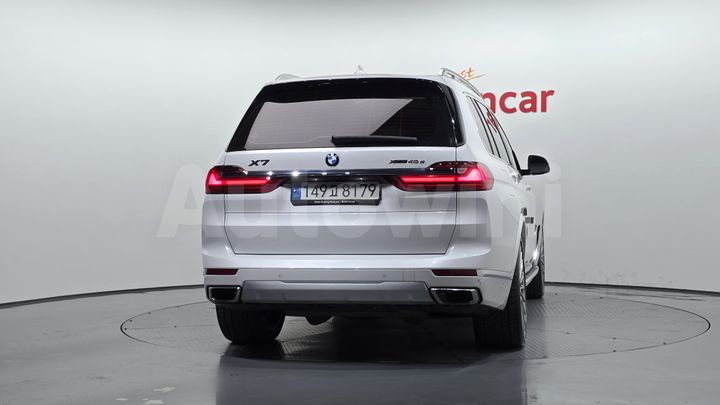 BMW X7 2022 — 4