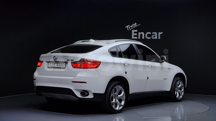 BMW X6 2013 — 2