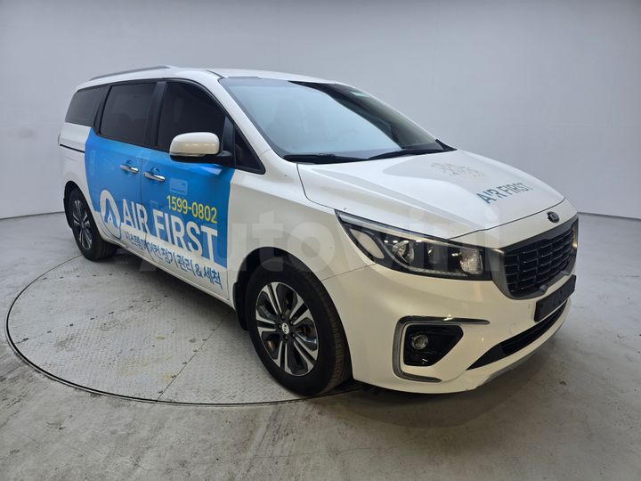 Kia Carnival 2019 — 3