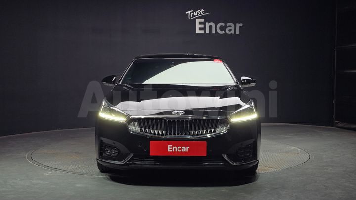 Kia K7 2019 — 3