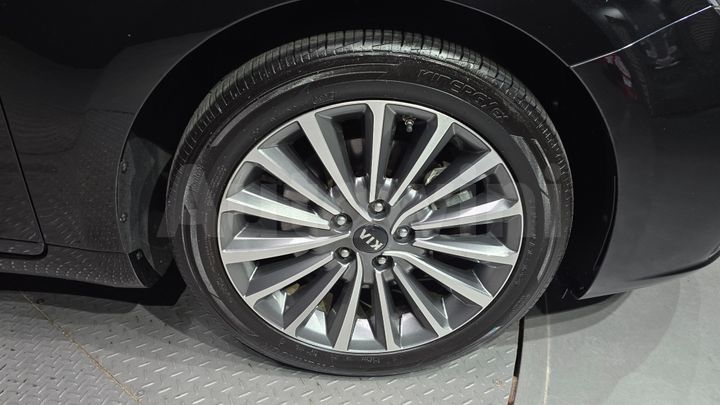 Kia K7 2019 — 5