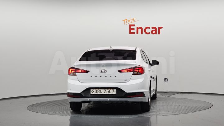 Hyundai Avante 2020 — 4