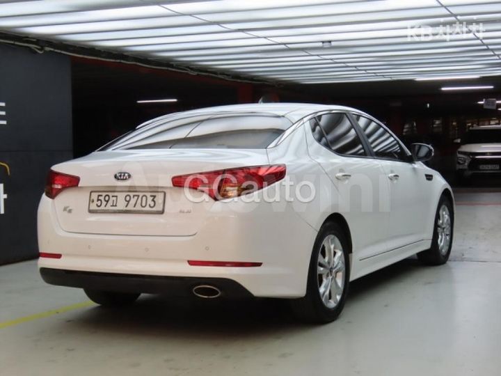 Kia K5 2011 — 4