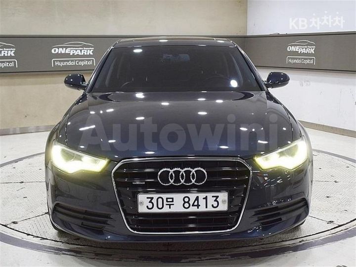Audi A6 2012 — 2
