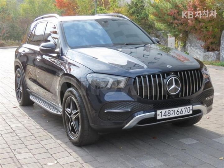 Mercedes Benz GLE Class 2019 — 2