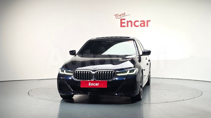 BMW 5 Series 2023 — 2