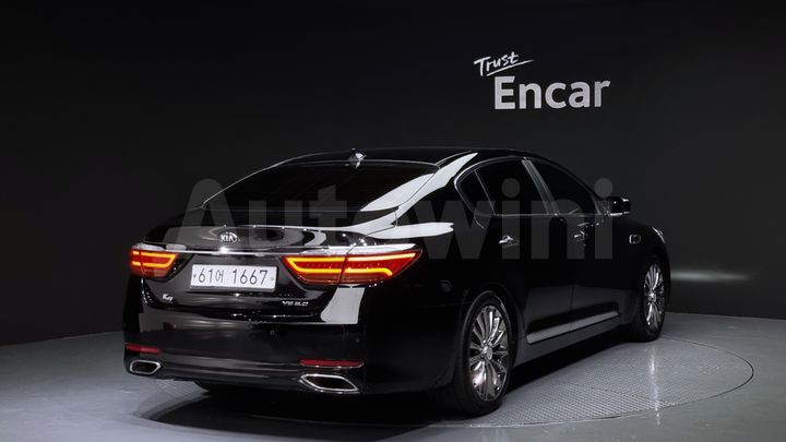 Kia K9 2015 — 2