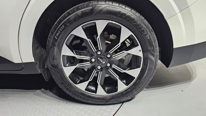 Kia Carnival 2022 — 5