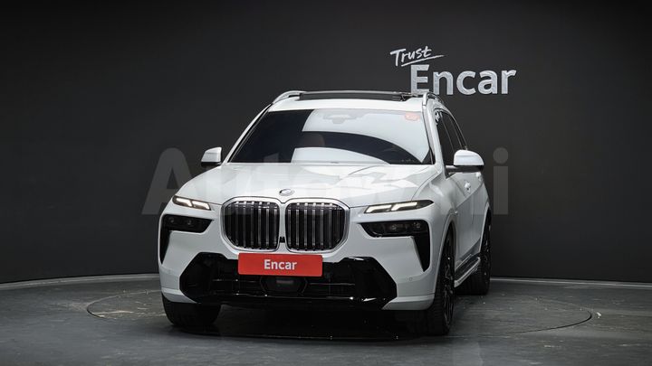 BMW X7 2024 — 3