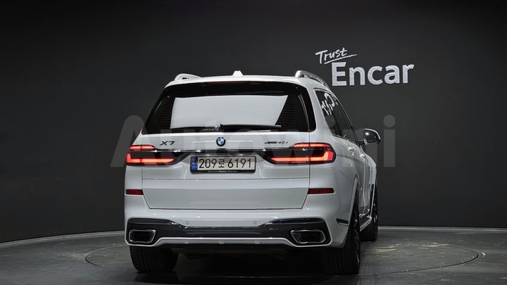 BMW X7 2024 — 4
