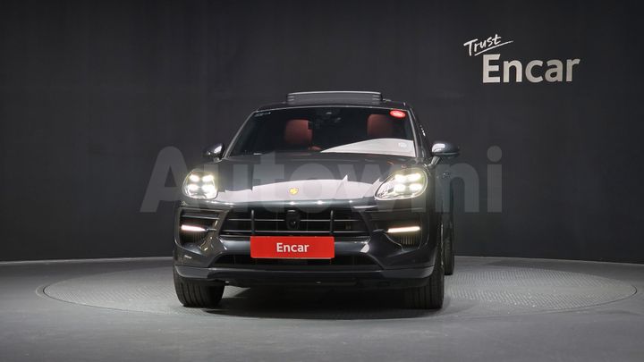 Porsche Macan 2021 — 3