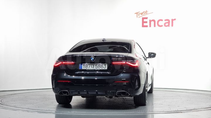 BMW 4 Series 2024 — 4