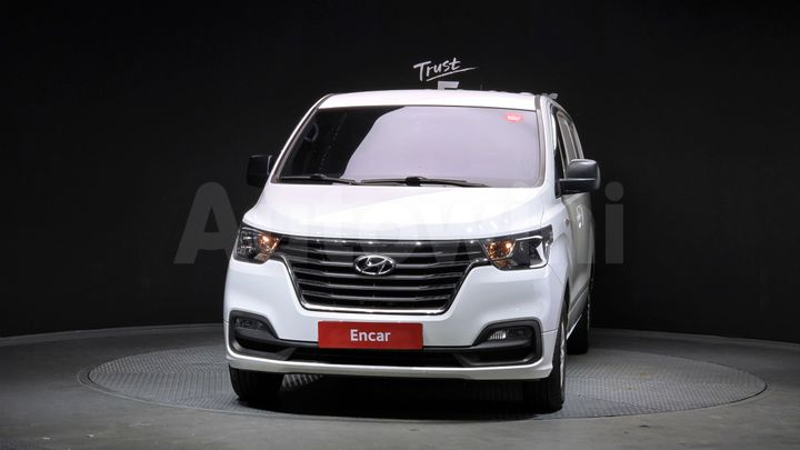 Hyundai Starex 2019 — 3