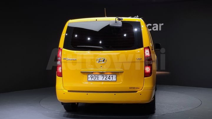 Hyundai Starex 2019 — 4