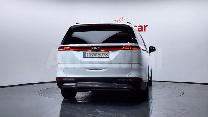 Kia Carnival 2022 — 4