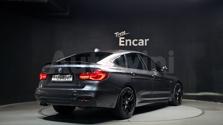 BMW 3 Series 2020 — 2