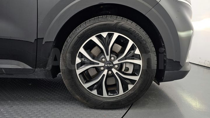 Kia Carnival 2022 — 5