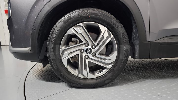 Hyundai SantaFe 2021 — 5