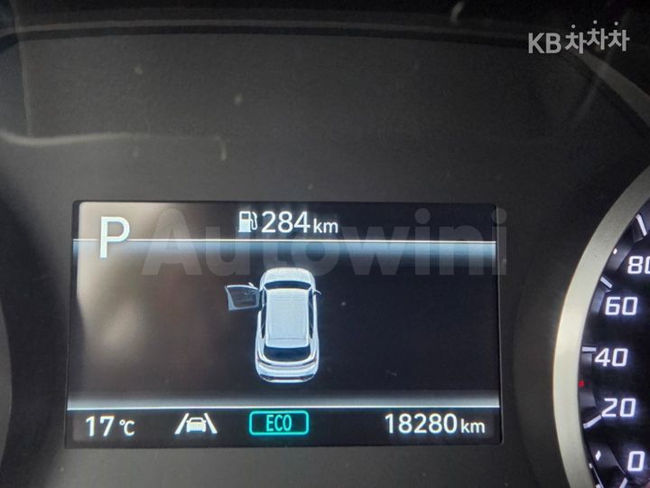 Hyundai SantaFe 2023 — 5