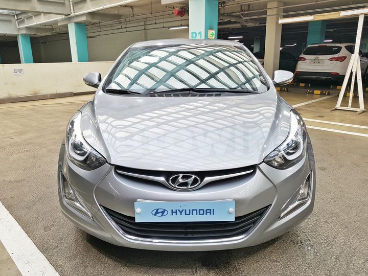 Hyundai Avante 2014 — 3