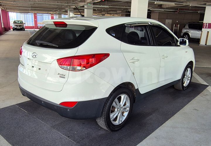 Hyundai Tucson 2011 — 2