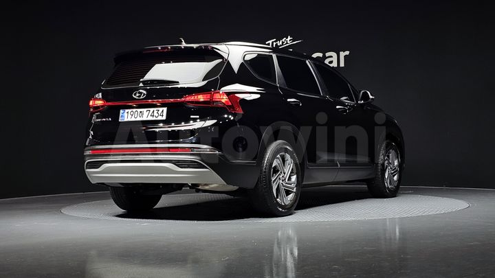 Hyundai SantaFe 2023 — 2