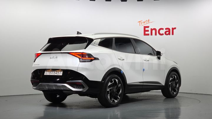 Kia Sportage 2023 — 2