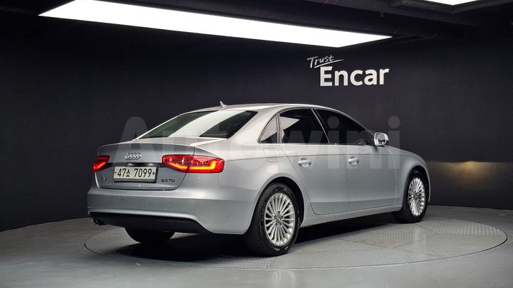 Audi A4 2013 — 2