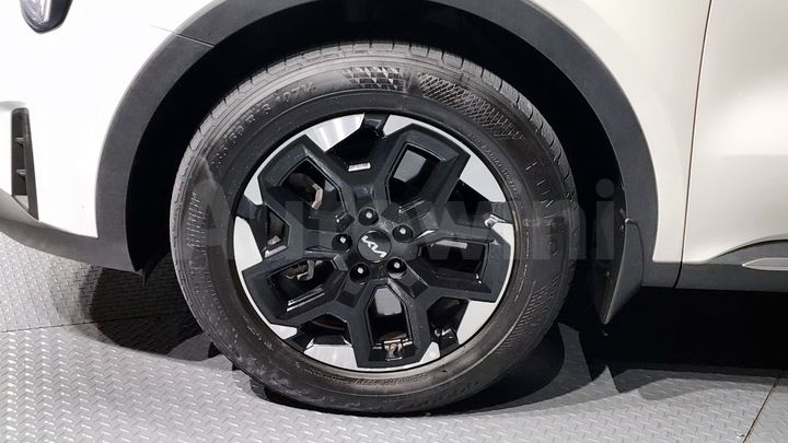 Kia Sorento 2025 — 5