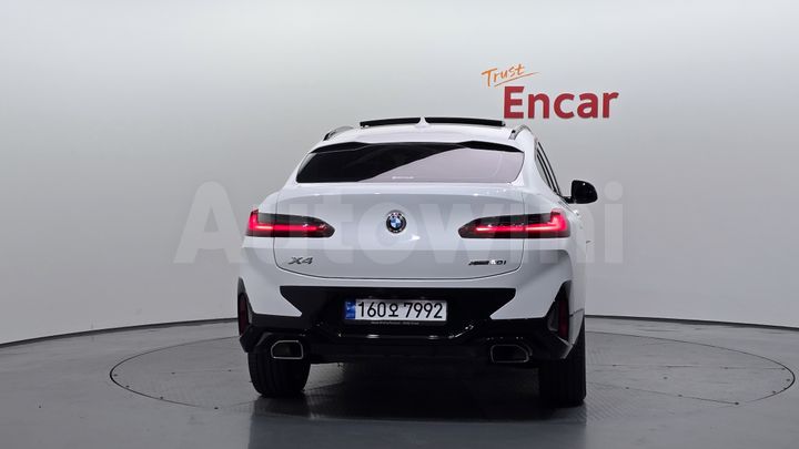 BMW X4 2022 — 4