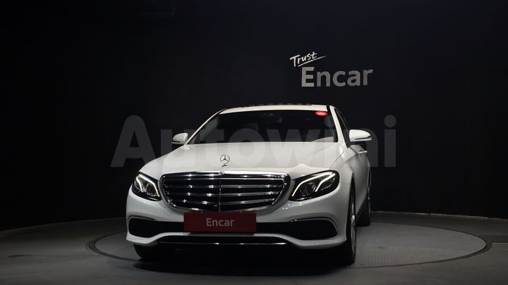 Mercedes Benz E Class 2018 — 3