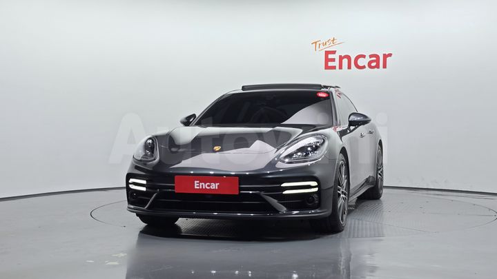 Porsche Panamera 2021 — 3