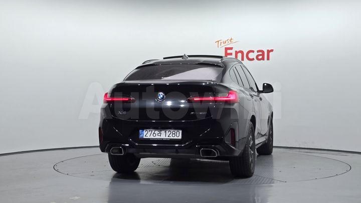 BMW X4 2022 — 4