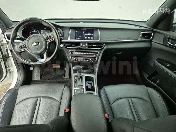 Kia K5 2017 — 5