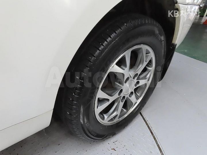 Kia Carnival 2014 — 5