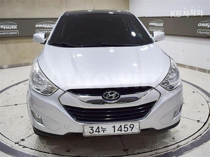 Hyundai Tucson 2010 — 2