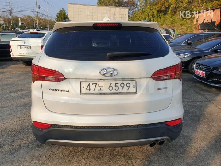 Hyundai SantaFe 2015 — 3